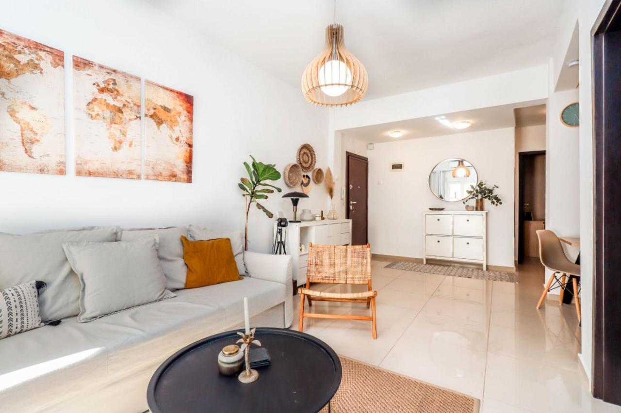 Happy Traveller - Luxury, Free Parking Apartment Солун Екстериор снимка