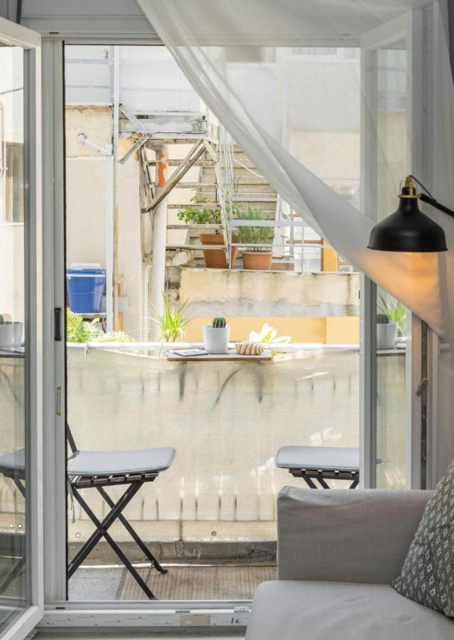 Happy Traveller - Luxury, Free Parking Apartment Солун Екстериор снимка