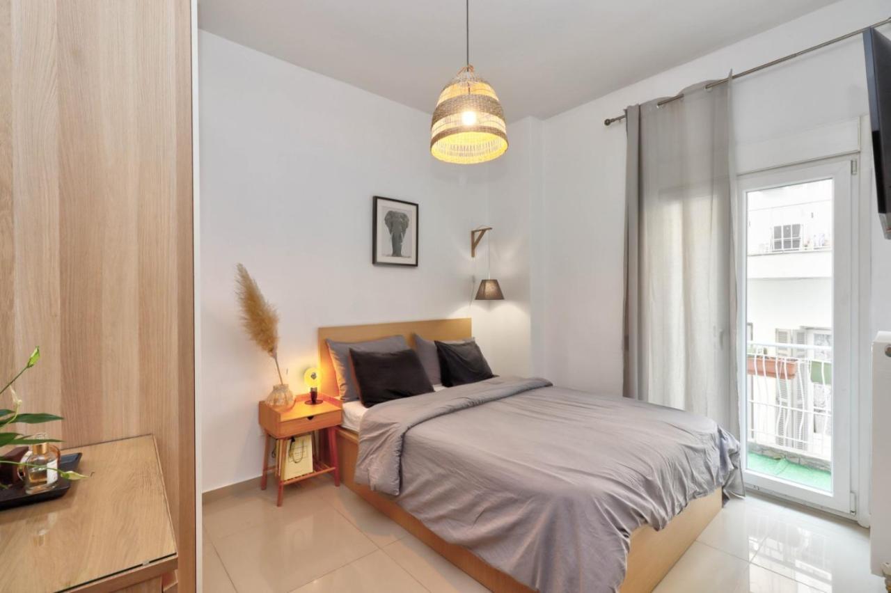 Happy Traveller - Luxury, Free Parking Apartment Солун Екстериор снимка