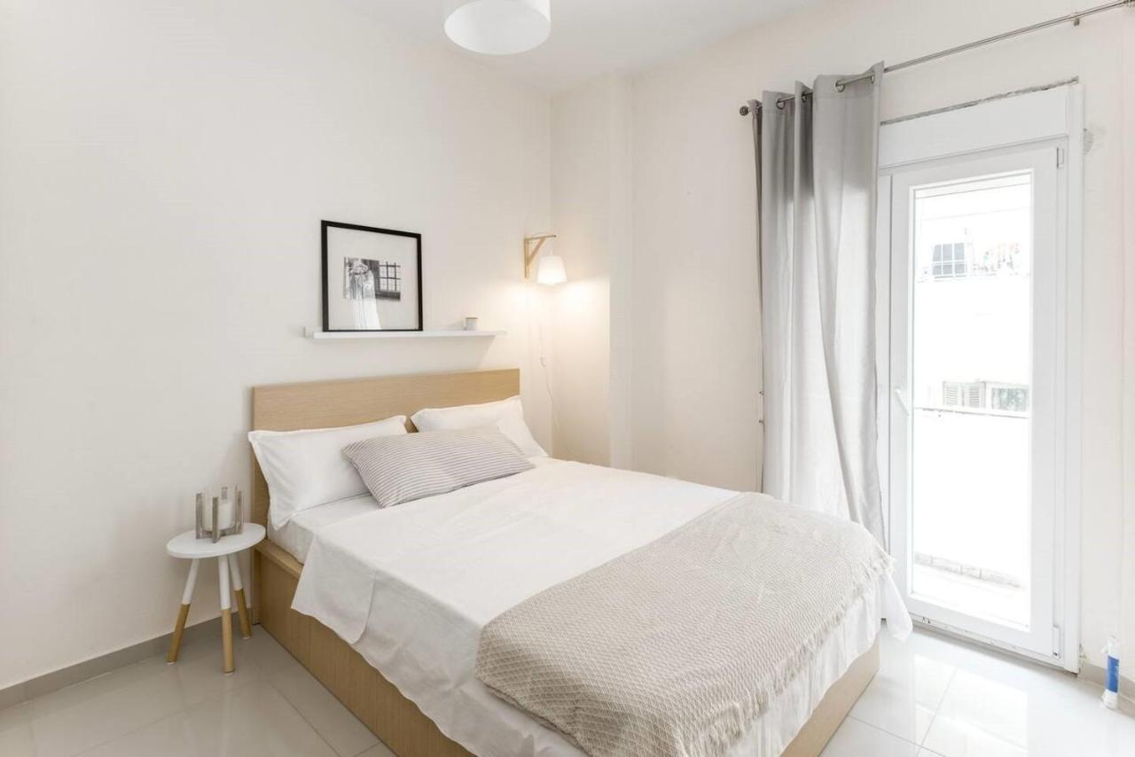 Happy Traveller - Luxury, Free Parking Apartment Солун Екстериор снимка